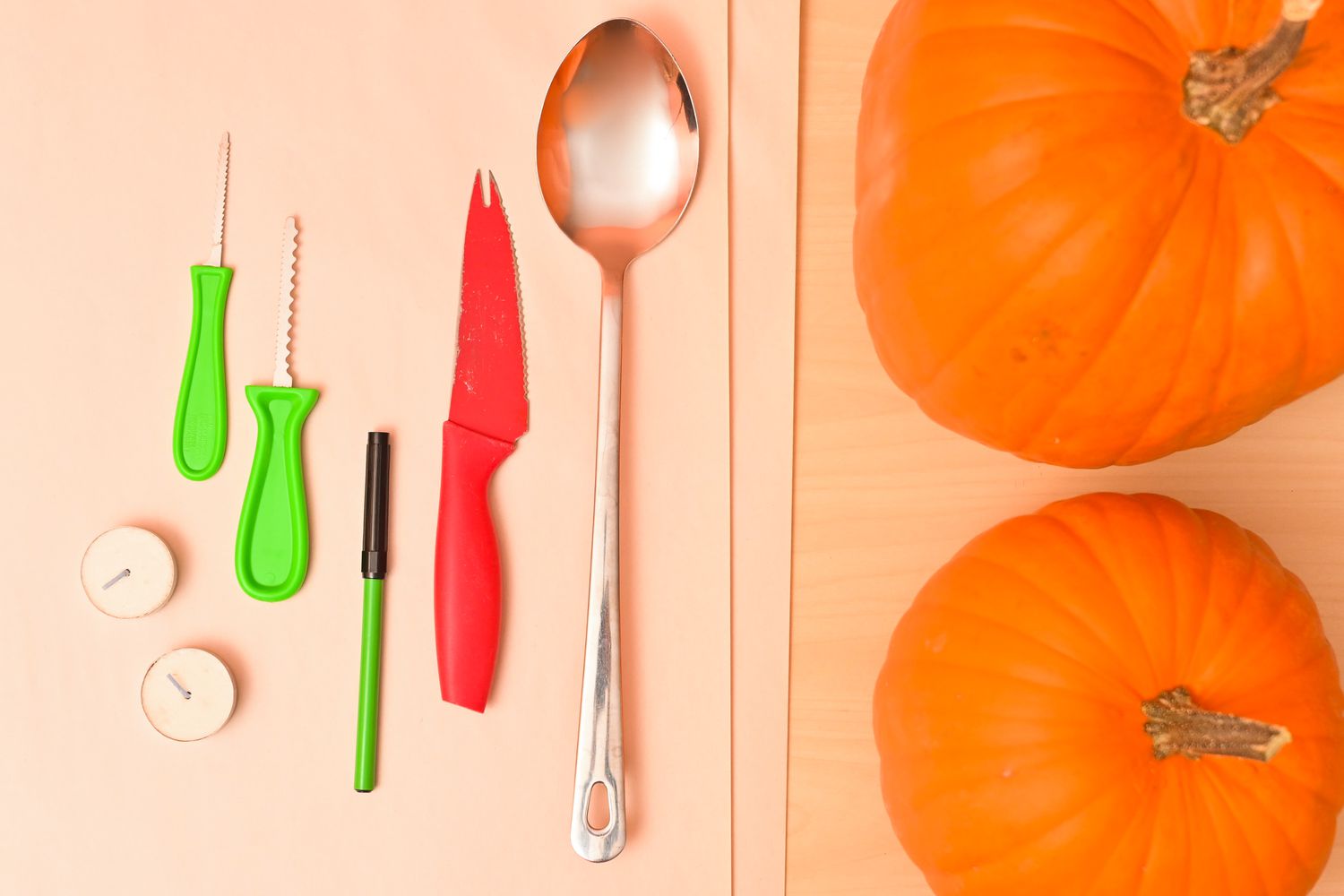 Matériaux nécessaires pour sculpter les citrouilles